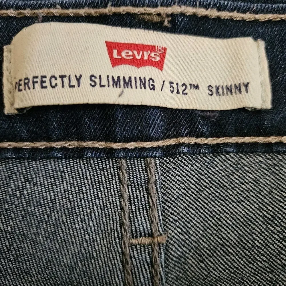 Levi's 512 Perfectly Slimming Womens Sz 6M Blue Denim Straight Leg Jeans Casual - Picture 9 of 11